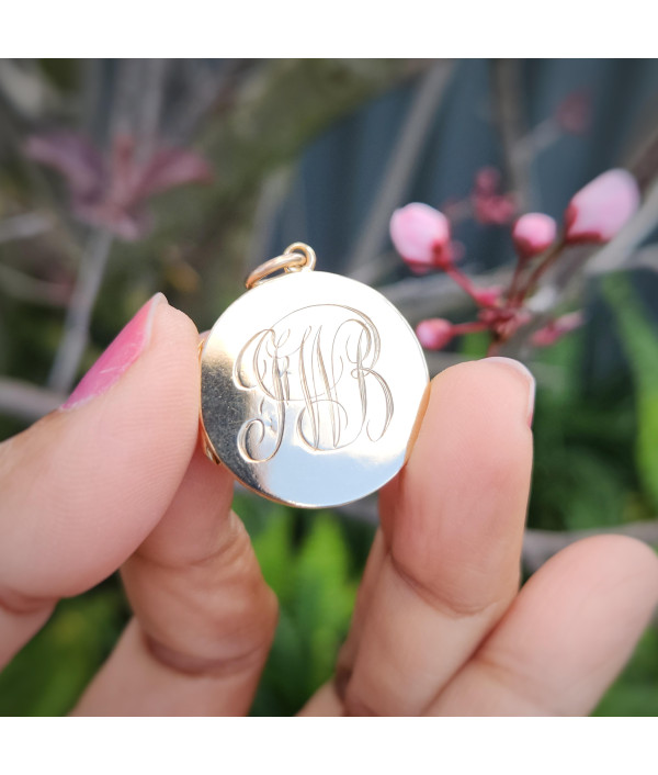 Edwardian 9ct Gold Round Photo Locket – Birmingham 1908 Edwardian 9ct Gold Round Photo Locket – Birmingham 1908