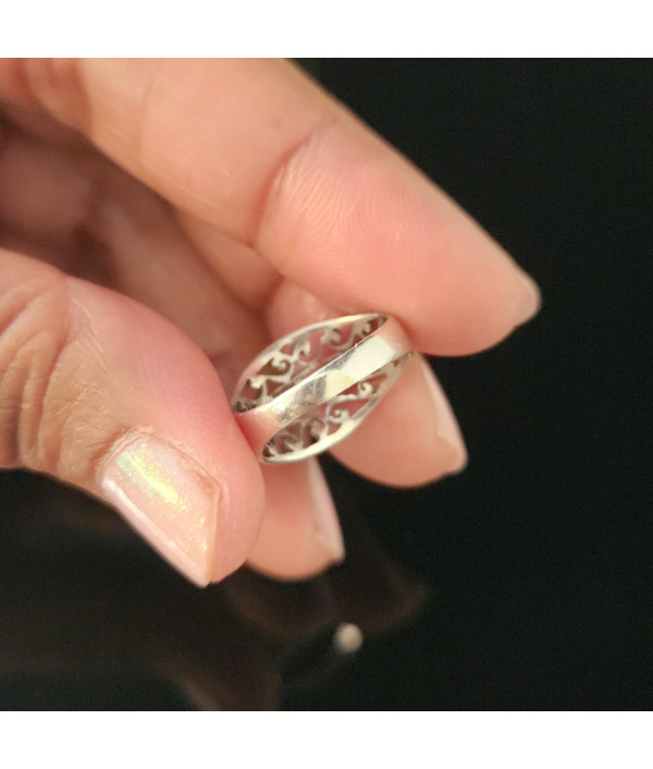 Vintage Three Stone Diamond Ring in Britannia Silver 