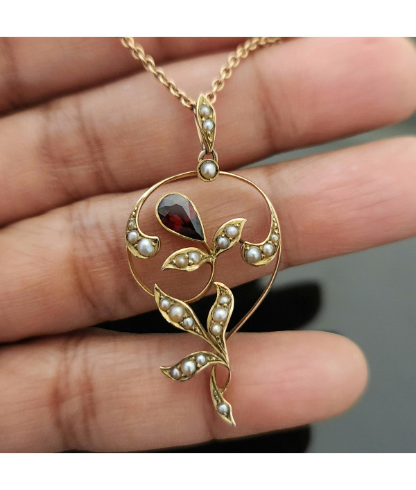 Art Nouveau Garnet and Seed Pearl Pendant in 9k Yellow Gold Art Nouveau Garnet and Seed Pearl Pendant in 9k Yellow Gold