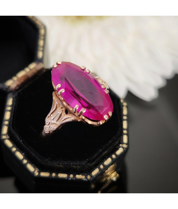 Vintage USSR 14k Gold Synthetic Ruby Rin...