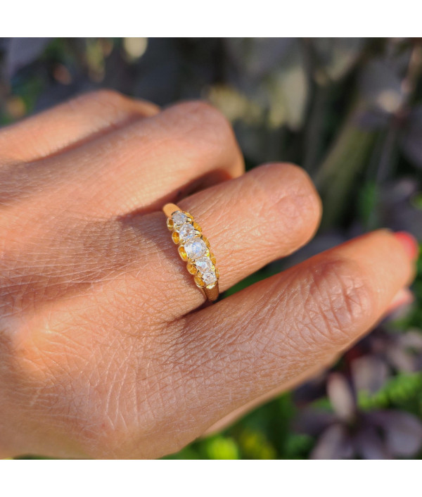 Victorian Five Stone OMC Diamond Ring in 18K Yellow Gold Victorian Five Stone OMC Diamond Ring in 18K Yellow Gold