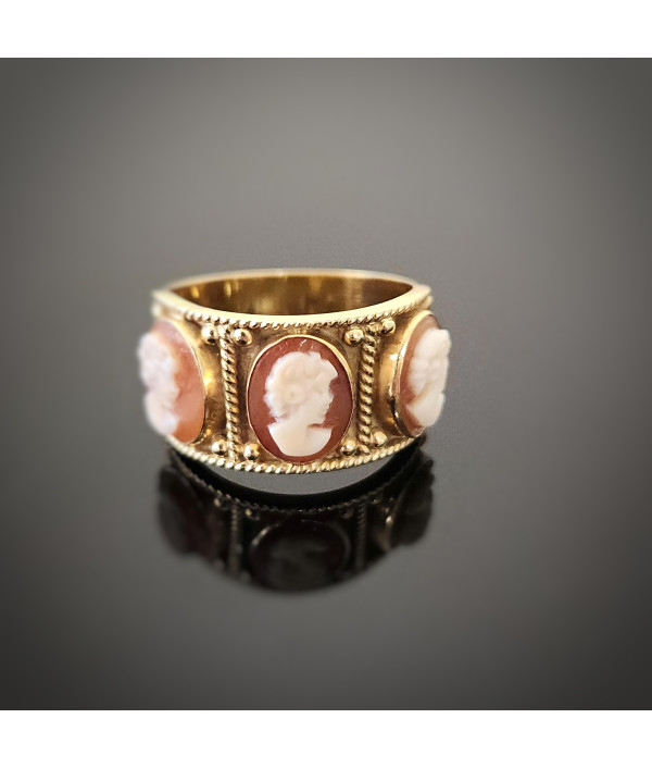Vintage Triple Cameo Ring Elegant Neoclassical Revival in 18K Gold Vintage Triple Cameo Ring Elegant Neoclassical Revival in 18K Gold