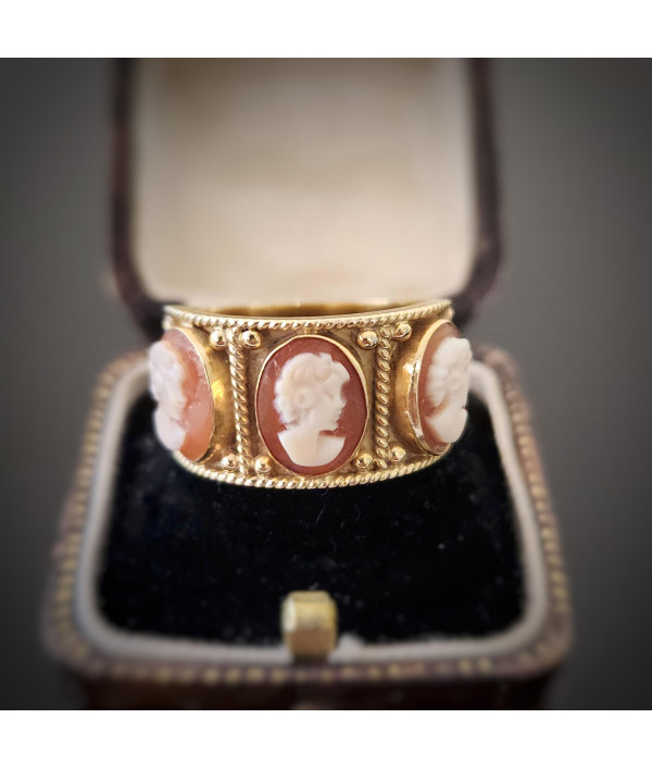 Vintage Triple Cameo Ring Elegant Neoclassical Revival in 18K Gold Vintage Triple Cameo Ring Elegant Neoclassical Revival in 18K Gold