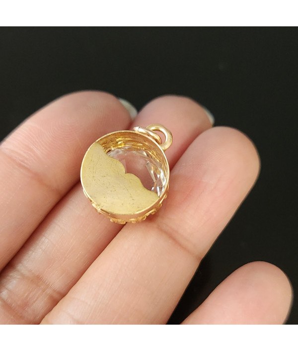 Vintage Rock Crystal Pendant Charm in 9ct Gold Vintage Rock Crystal Pendant Charm in 9ct Gold