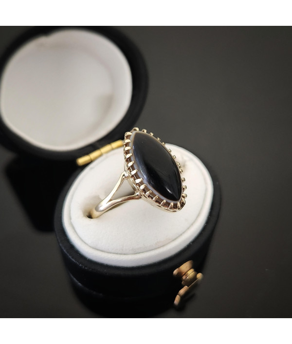 Early 20th Century Marquise Banded Agate Ring in 9ct Gold Early 20th Century Marquise Banded Agate Ring in 9ct Gold