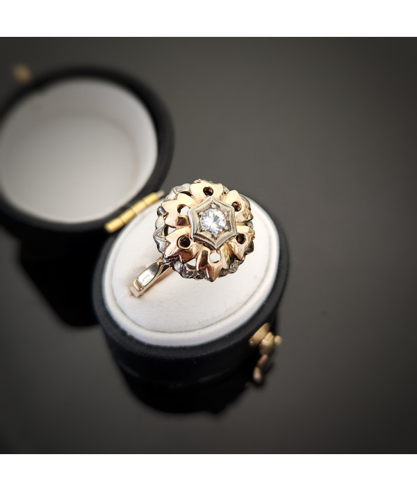 Mid-20th Century Cubic Zirconia Cluster Ring in 18ct and 10ct Gold