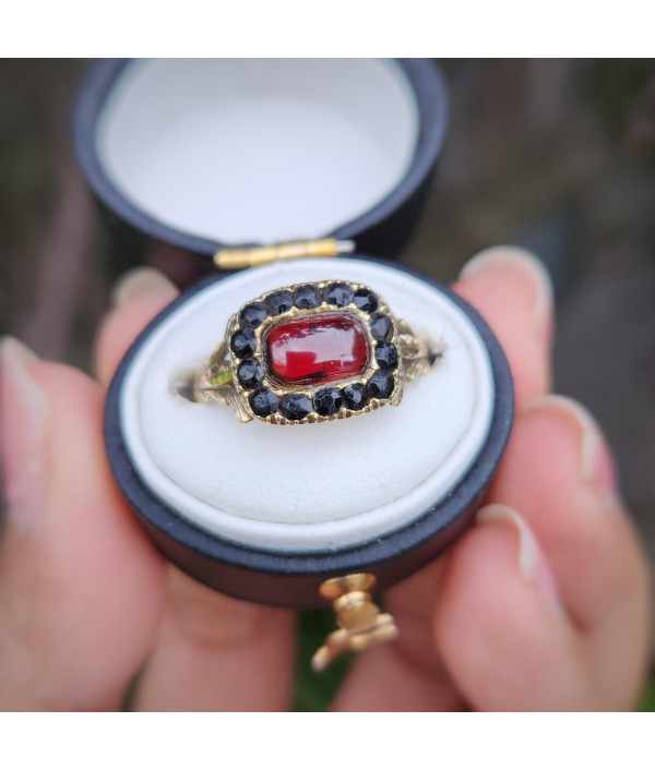 Victorian Garnet Carbuncle and Jet Mourning Ring in 12k Gold Victorian Garnet Carbuncle and Jet Mourning Ring in 12k Gold