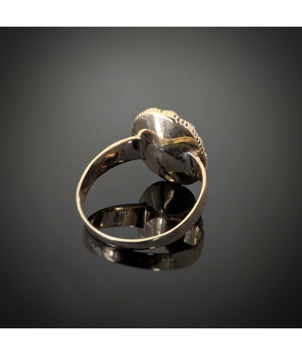 Georgian Era Onyx Intaglio And Rose Cut Diamond Cluster Ring – 15ct Gold