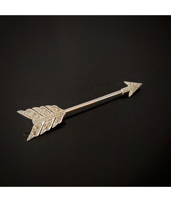 Art Deco Diamond Arrow Jabot Pin in 18ct Gold and Platinum Art Deco Diamond Arrow Jabot Pin in 18ct Gold and Platinum