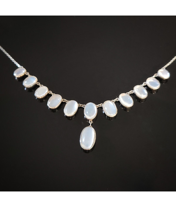 Edwardian Silver Moonstone Necklace with Graduated Bezel-Set Cabochons Edwardian Silver Moonstone Necklace with Graduated Bezel-Set Cabochons