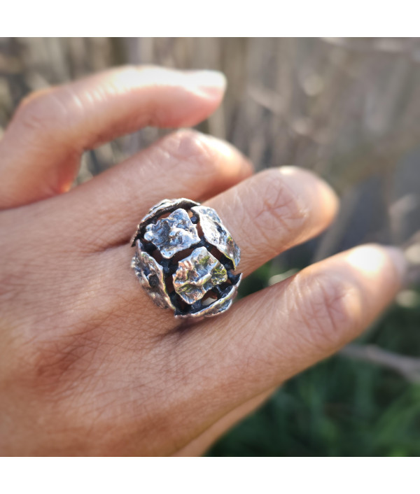 Vintage Modernist Sterling Silver Sculptural Ring