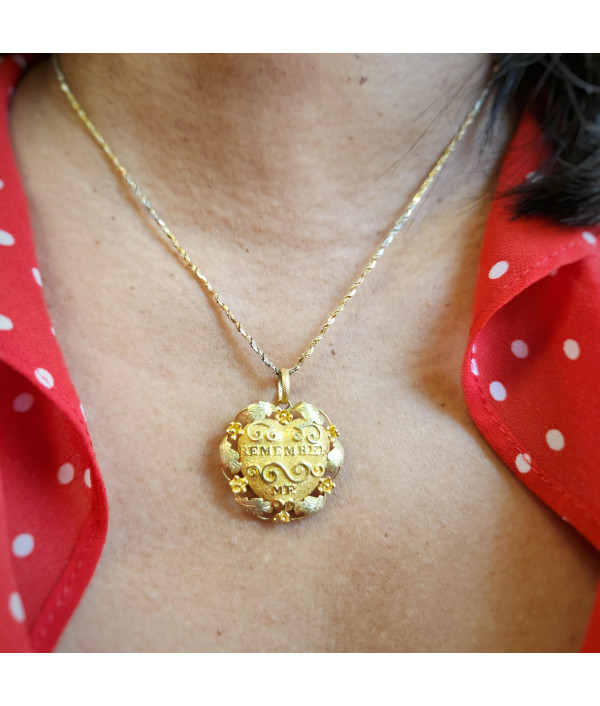 Victorian 18ct Gold Mourning Pendant – "Remember Me" with Hairwork and Blue Silk Victorian 18ct Gold Mourning Pendant – "Remember Me" with Hairwork and Blue Silk