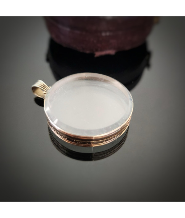 Georgian 9ct Gold Glass Memorial Locket – Dated 1818 Georgian 9ct Gold Glass Memorial Locket – Dated 1818