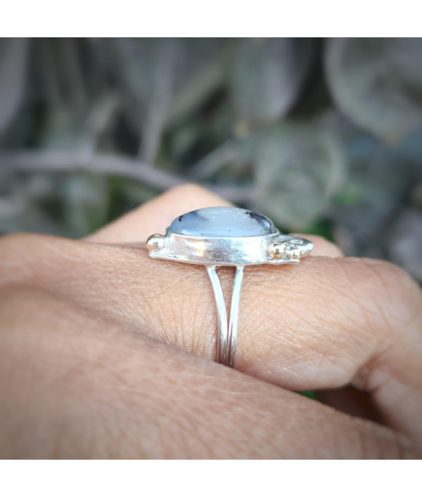 Dendritic Agate Ring in Sterling Silver with 9ct Gold Accents – Signed "M" Dendritic Agate Ring in Sterling Silver with 9ct Gold Accents – Signed "M"