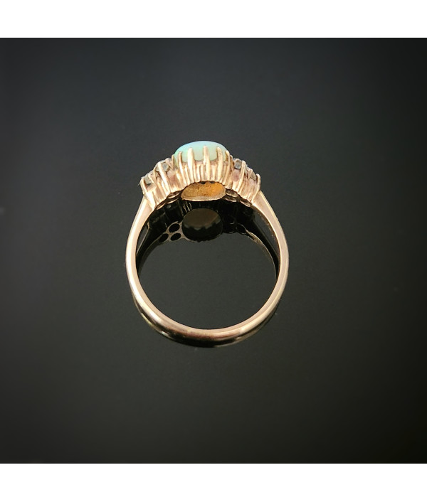 Vintage Solid Jelly Opal & Old Cut Topaz Ring in 9ct Gold Vintage Solid Jelly Opal & Old Cut Topaz Ring in 9ct Gold