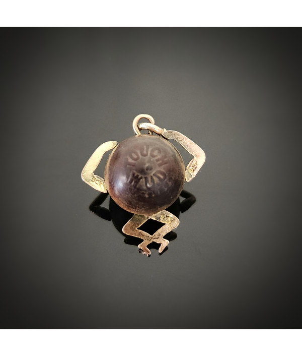Antique 1915 Touch Wood Charm in 9ct Yellow Gold – WWI Era Good Luck Talisman
