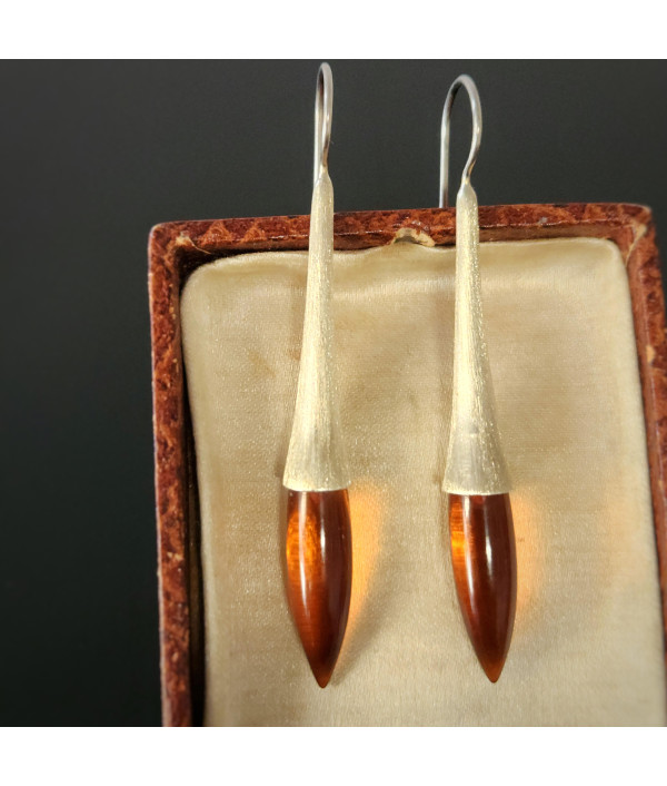 Modernist Amber Drop Earrings in Gold-Washed Sterling Silver Modernist Amber Drop Earrings in Gold-Washed Sterling Silver