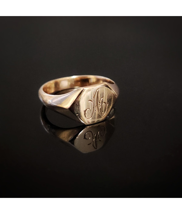 Antique 9ct Rose Gold Hexagonal Signet Ring – Engraved A Antique 9ct Rose Gold Hexagonal Signet Ring – Engraved A