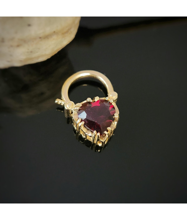 Pending - Vintage Heart Shaped Garnet Padlock Pendant in 9ct Gold Pending - Vintage Heart Shaped Garnet Padlock Pendant in 9ct Gold