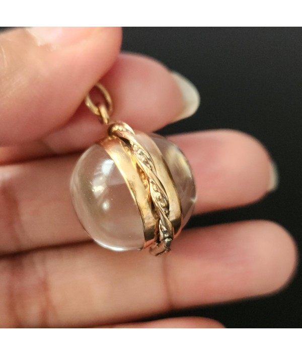 Antique Pool of Light Locket Pendant with Rock Crystal and Gold Plating Antique Pool of Light Locket Pendant with Rock Crystal and Gold Plating