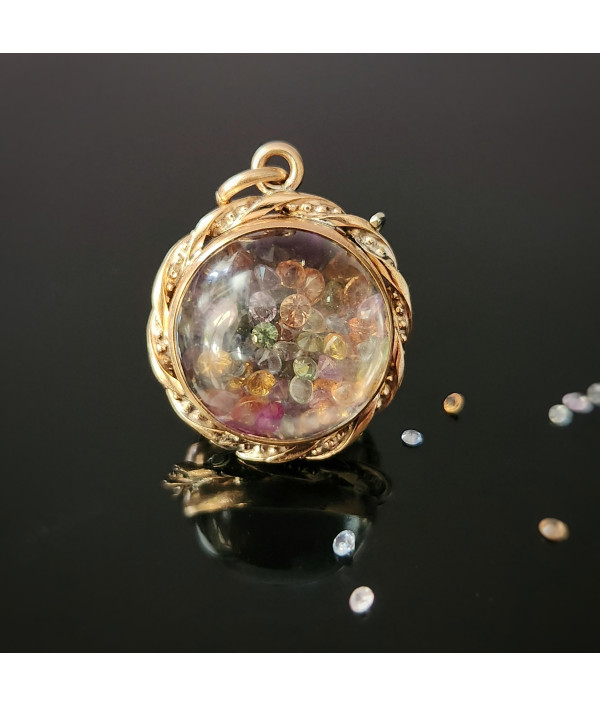 Antique Pool of Light Locket Pendant with Rock Crystal and Gold Plating Antique Pool of Light Locket Pendant with Rock Crystal and Gold Plating