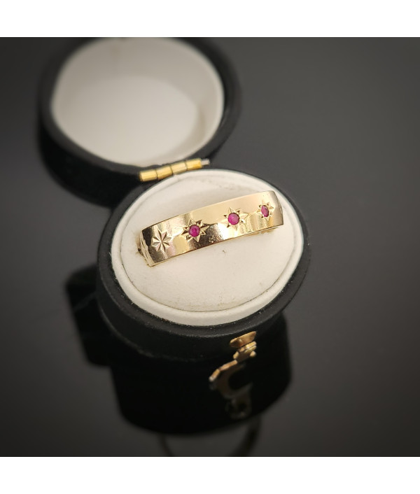 Vintage 1970s Three-Stone Ruby My Valentine Ring 9ct Yellow Gold Vintage 1970s Three-Stone Ruby My Valentine Ring 9ct Yellow Gold