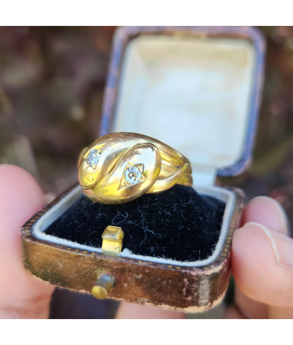 Antique Victorian Double Entwined Serpent Ring – Birmingham 1898 Antique Victorian Double Entwined Serpent Ring – Birmingham 1898
