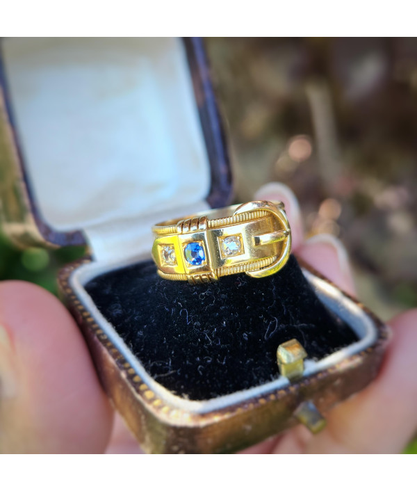 Antique Victorian Belt Buckle Ring – 18ct Gold, Birmingham 1854 Antique Victorian Belt Buckle Ring – 18ct Gold, Birmingham 1854
