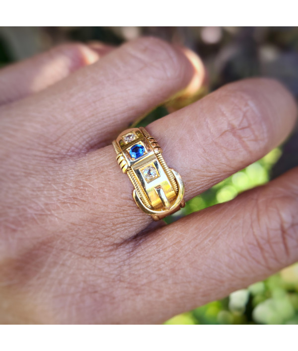 Antique Victorian Belt Buckle Ring – 18ct Gold, Birmingham 1854 Antique Victorian Belt Buckle Ring – 18ct Gold, Birmingham 1854