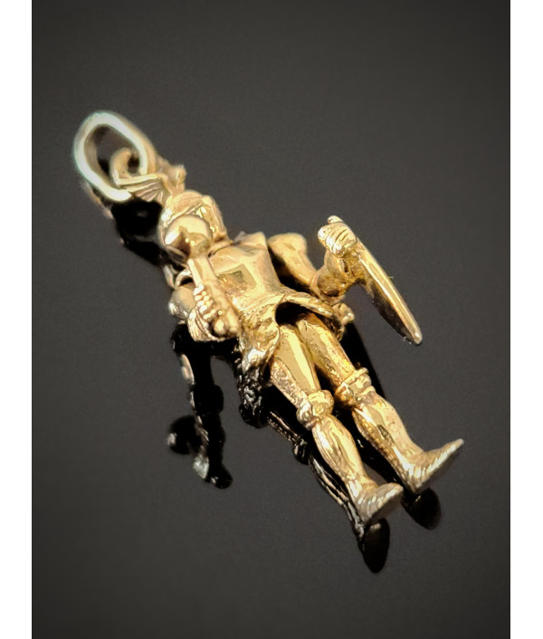 Vintage Articulated Knight Charm in 9ct Yellow Gold Circa 1960