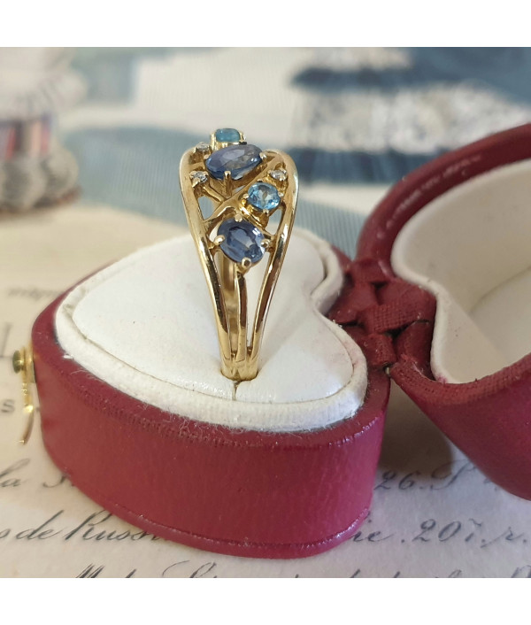 Shades of Blue - Aquamarine Topaz and Diamond Ring Shades of Blue - Aquamarine Topaz and Diamond Ring