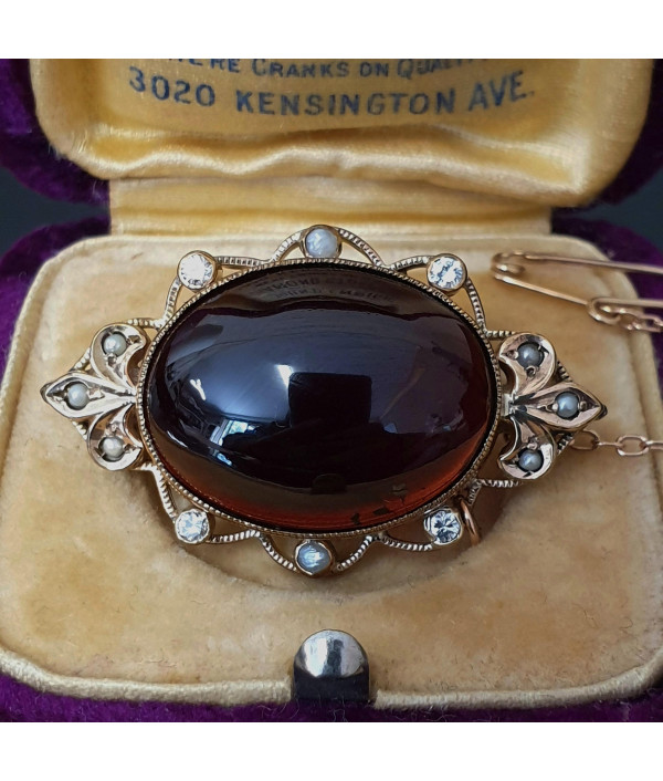 Early 20th Century Garnet Brooch with Di...