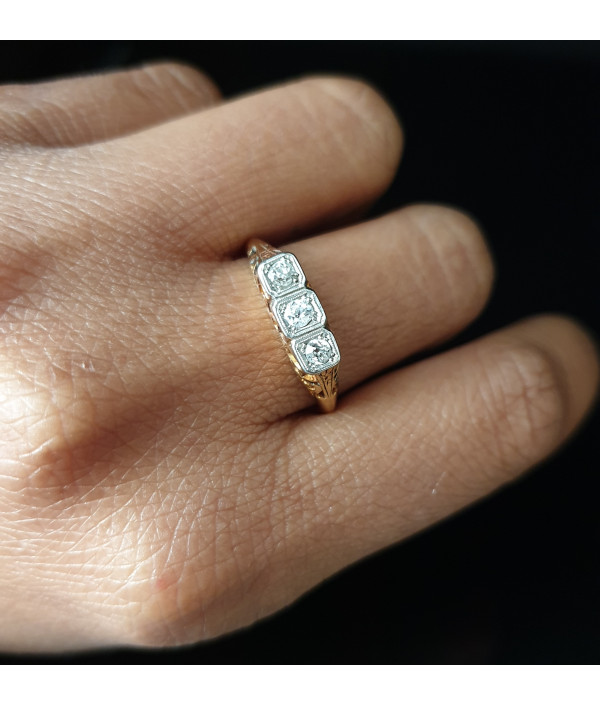 Art Deco Platinum and 18K Yellow Gold Diamond Ring