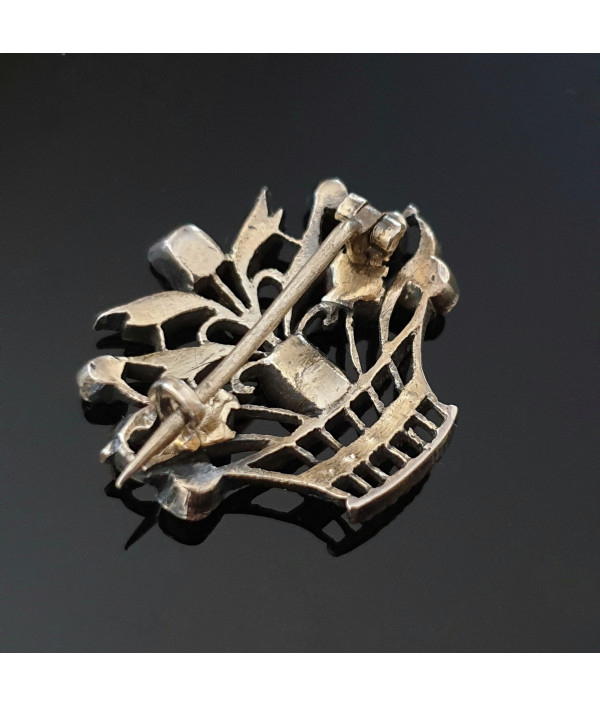Victorian Giardinetti Brooch in Silver and Paste Victorian Giardinetti Brooch in Silver and Paste