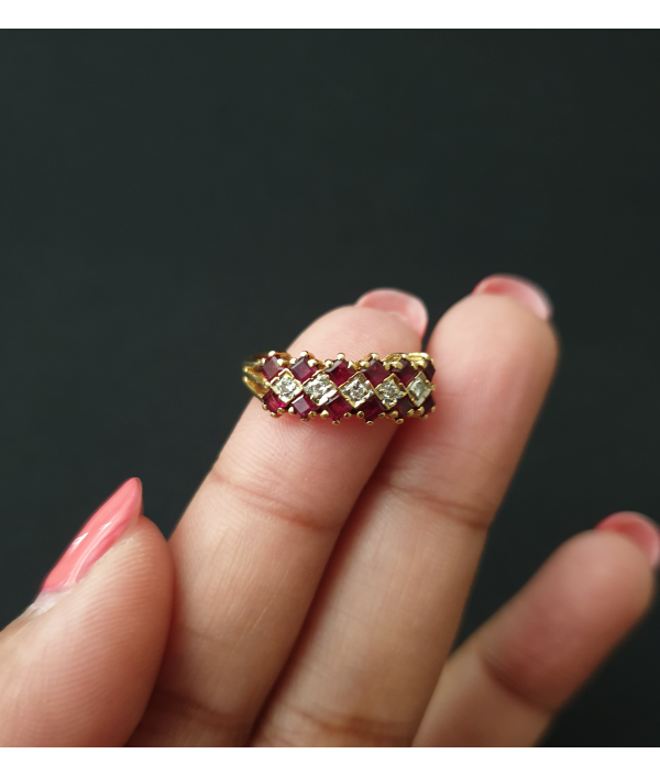 Sold! Vintage Ruby and Diamond Ring in 18K Yellow Gold