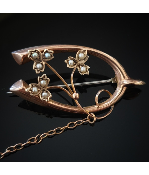 Victorian Seed Pearl Wishbone Brooch in 9K Rose Gold Victorian Seed Pearl Wishbone Brooch in 9K Rose Gold